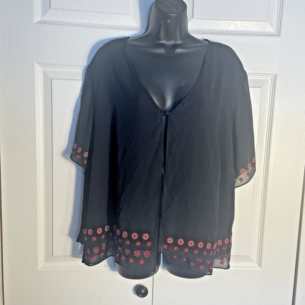 Studio I Shirt Women 22W Black Open Front Short Sleeve‎ Embroidered Borders Top